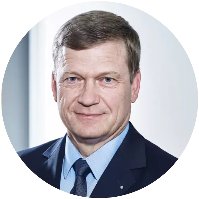 Portrait of Dr. René Lenggenhager